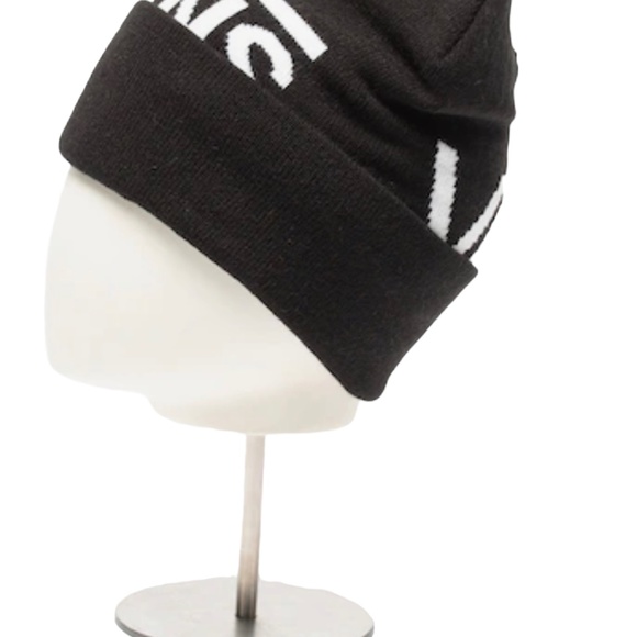 💖MEGA SALE💖VANS Breakin Curfew Beanie Unisex Hat White Black Logo VN0A5GUVBLK - Picture 3 of 5